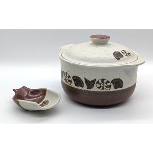 Otagiri oven proof lidded bowl with matching spoon rest or scoop Japan Seashells